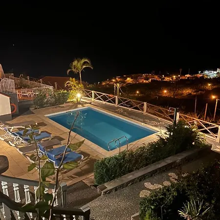 Tropical Garden アルコ・ダ・カリェタ