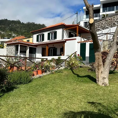 Dom wakacyjny Tropical Garden Arco da Calheta (Madeira)