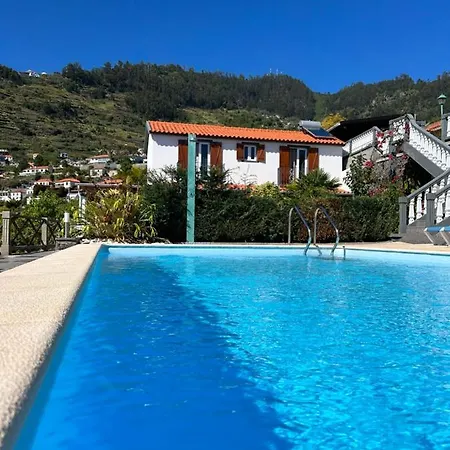Casa de Férias Tropical Garden