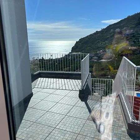 Prázdninový dům Tropical Garden *