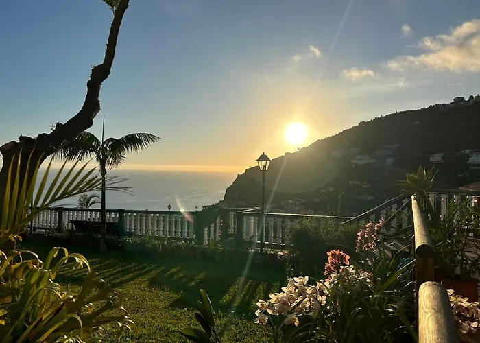 Ferienhaus Tropical Garden Arco da Calheta (Madeira)